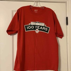 Fenway Park 100 Year Anniversary T Shirt Men's Size Large Red Short‎ Sleeve 2012